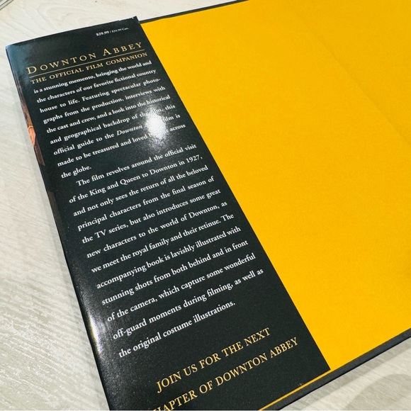 NEW Downton Abbey The Official Film Companion Hardcover Coffee Table Book - Picture 10 of 10